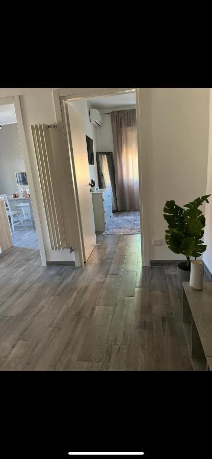T&M Apartment ลาดิสโปลี ภายนอก รูปภาพ