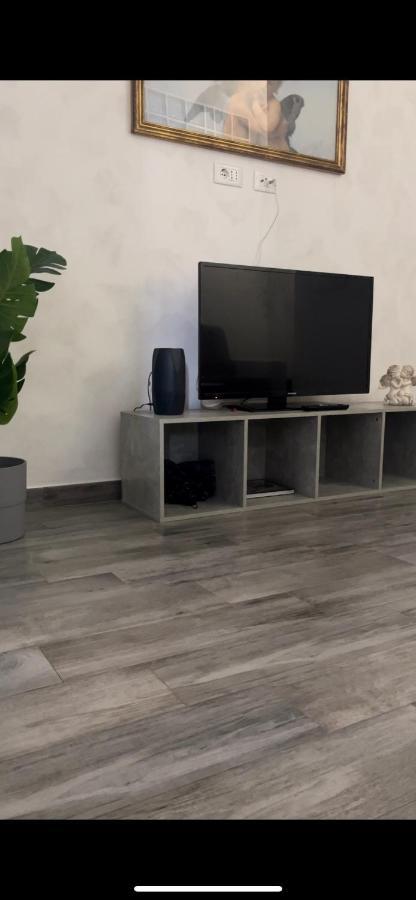 T&M Apartment ลาดิสโปลี ภายนอก รูปภาพ