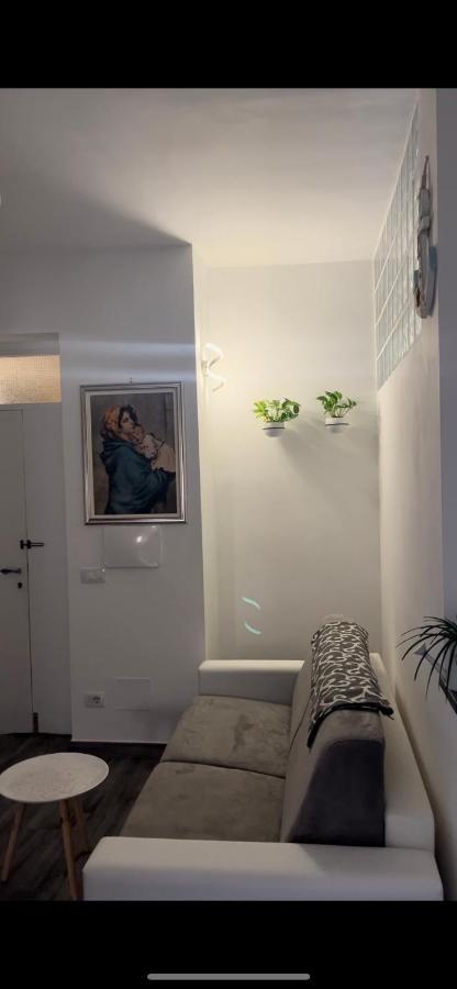 T&M Apartment ลาดิสโปลี ภายนอก รูปภาพ