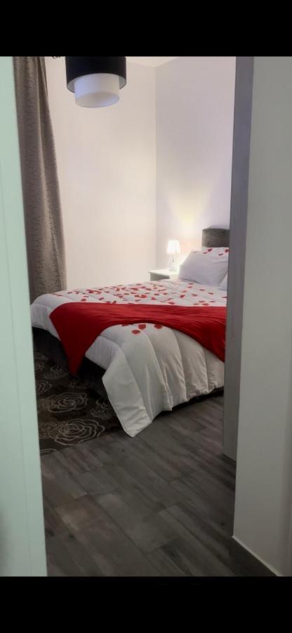 T&M Apartment ลาดิสโปลี ภายนอก รูปภาพ